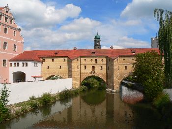 Ausflugsziele Oberpfalz Sehenswürdigkeiten und usflugstipps - Bild Wahrzeichen von Amberg Stadtbrille Ausflugsziele Oberpfalz Sehenswürdigkeiten und usflugstipps - Bild Wahrzeichen von Amberg Stadtbrille