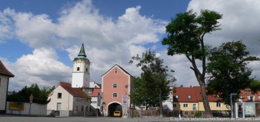 ausflugsziele in abensberg sehenswürdigkeiten-kirche-ort