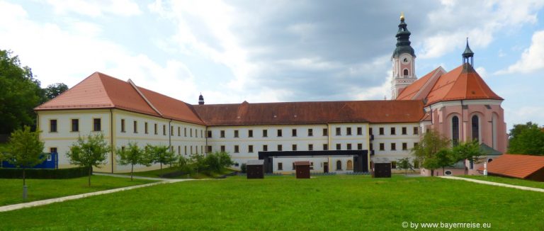 aldersbacher-kloster-ausflugsziele-niederbayern-kirchen