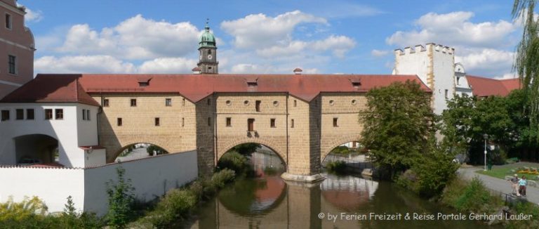 amberg-wahrzeichen-stadtbrille-panorama-660