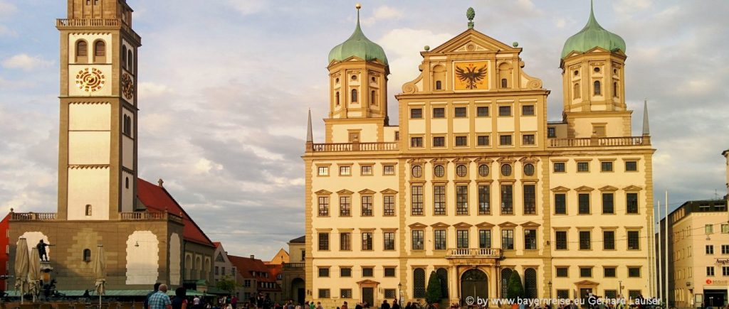 Rathaus Wahrzeichen von Augsburg Sehenswürdigkeiten in Augsburg Ausflugsziele und Attraktionen Rathaus