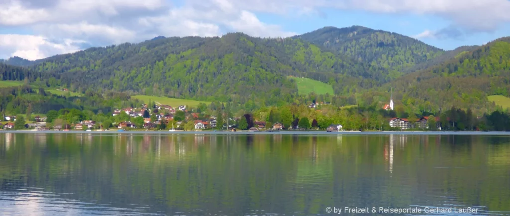 Beliebter Urlaubsort am See Bad Wiessee am Tegernsee mit Casino
