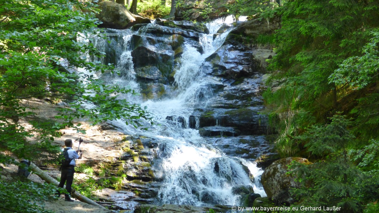 Risslochwasserfälle Wanderung Bodenmais Bayerischer Wald wandern Wanderwege