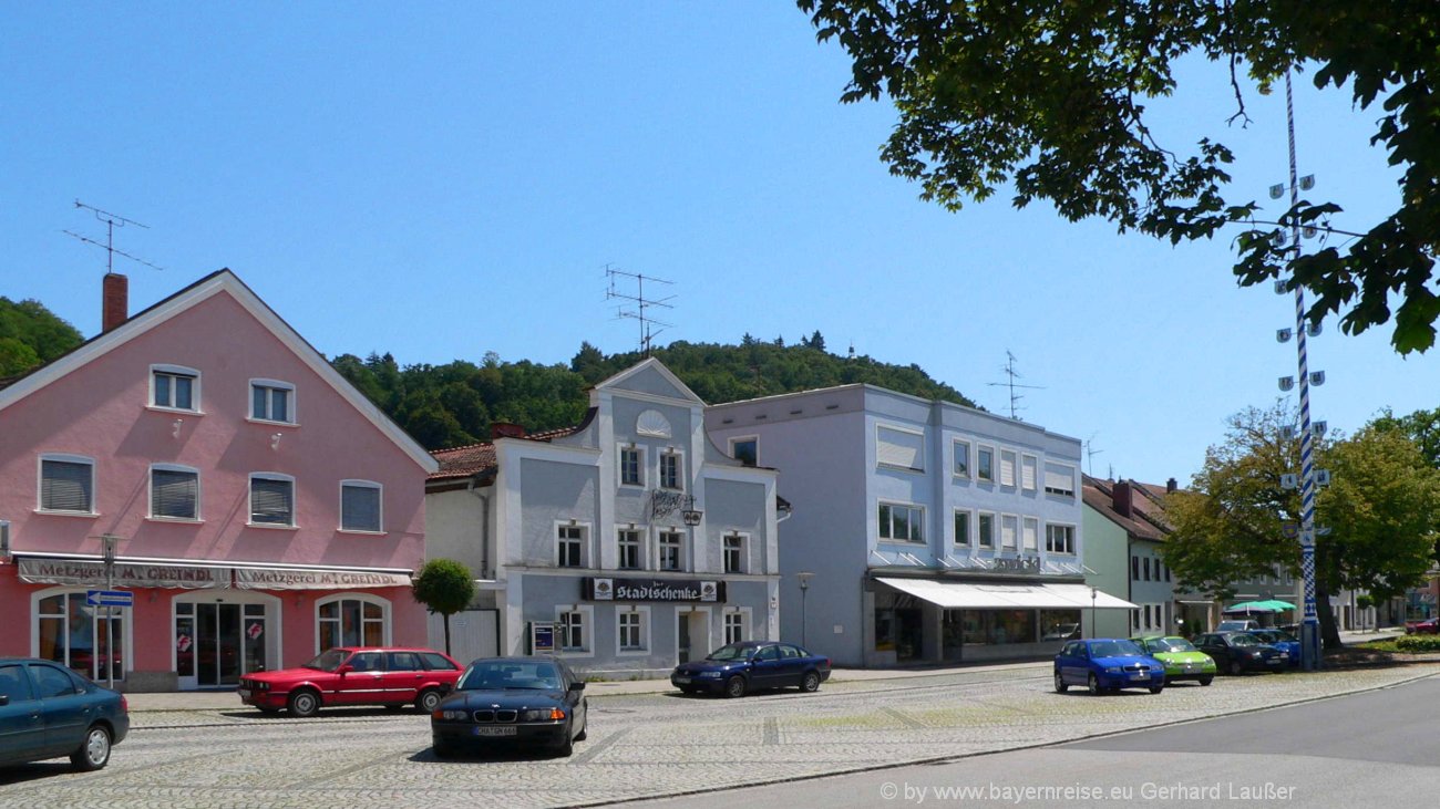 bogen-landkreis-straubing-bogen-ausflugsziele-bilder-stadtplatz-1300