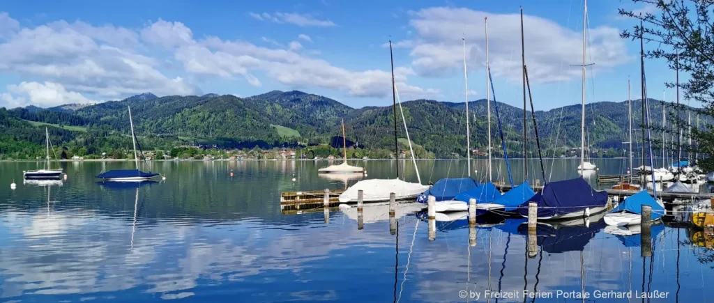 Boot fahren im Urlaub in Bayern Segelboot mieten am See