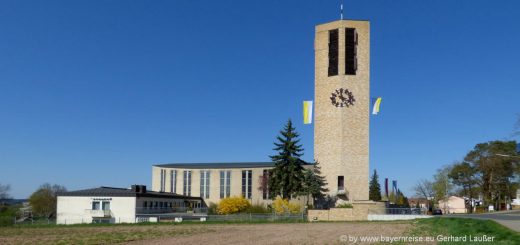 sehenswürdigkeiten-bubenreuth-geigenbauerstadt-franken-k-irchturm-pfarrkirche