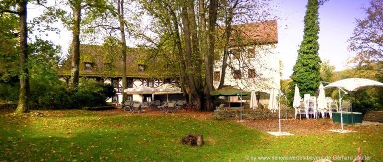 burg-gaillenreuth-ausflugsziel-fraenkische-schweiz-schlossgarten