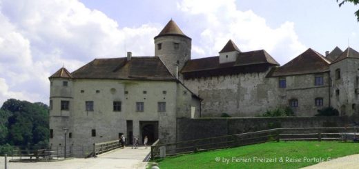 burghausen-längste-burg-europas-gesamtansicht-panorama-660