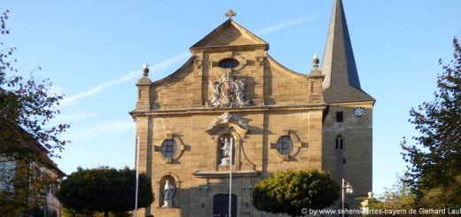 buttenheim-ausflugsziele-regnitztal-levis-strauss-stadt-pfarrkirche