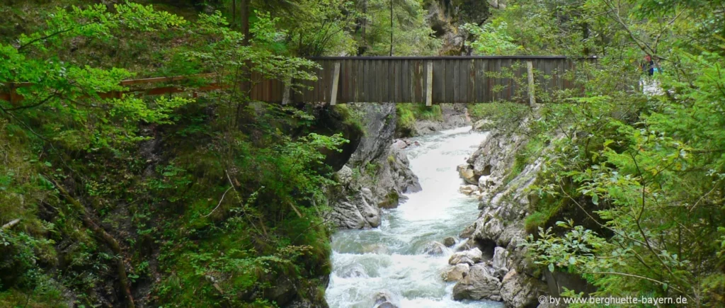 Extremsport Angebote Bayern Canyoning und Rafting im Wildwasser