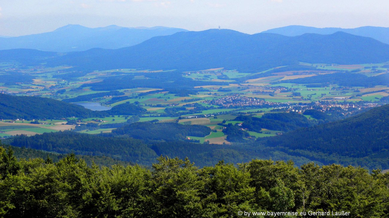 cherkov-talblick-furth-im-wald-drachensee-highlights-aussichtsturm-1300