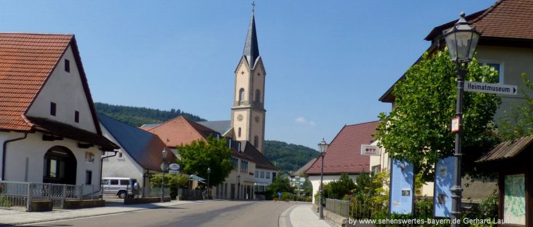 ebermannstadt-sehenswürdigkeiten-pfarrkirche-innenstadt-fränkische-schweiz