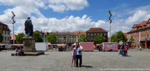 ausflugsziele-erlangen-sehenswürdigkeiten-innenstadt-schlossplatz-attraktionen