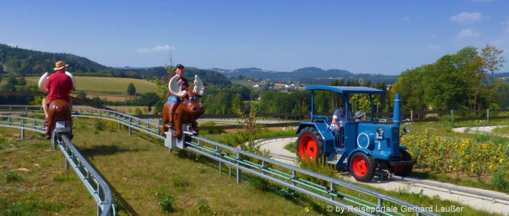Kinder Erlebnispark besuchen beim Familienurlaub in Oberbayern 