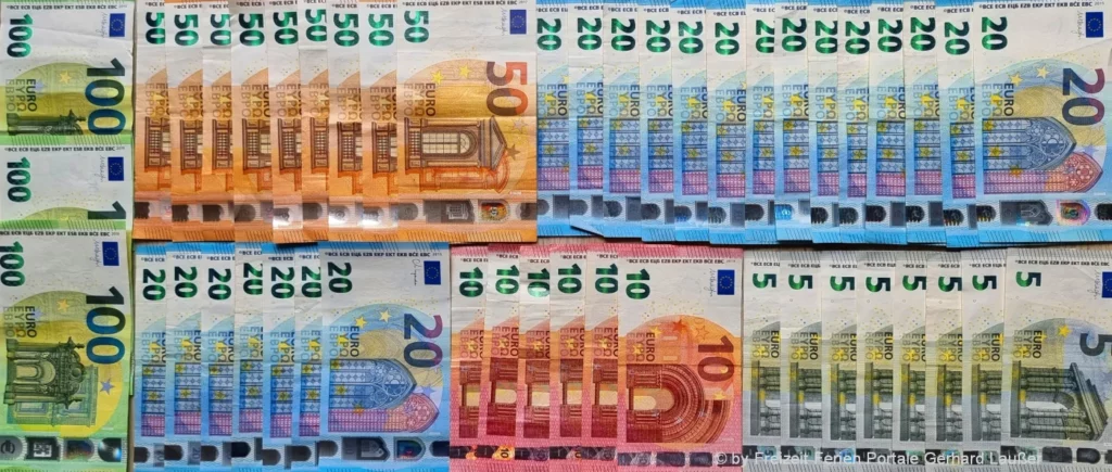 Bargeld praktische Zahlungsmethode bei Reisen in Deutschland