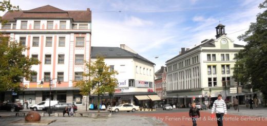 hof-sehenswürdigkeiten-stadtplatz-ausflugsziele-panorama