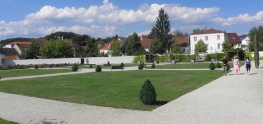 metten-ausflugsziele-deggendorf-klosteranlage-prälatengarten-park-panorama-660