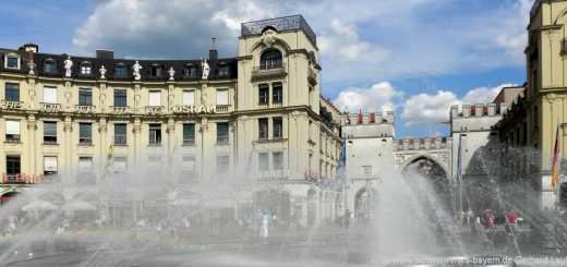 Sehenswürdigkeiten in München Attraktionen Karlstor Stachus Wahrzeichen