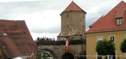 nabburg-mittelalter-markt-oberpfalz-burgturm-panorama-660