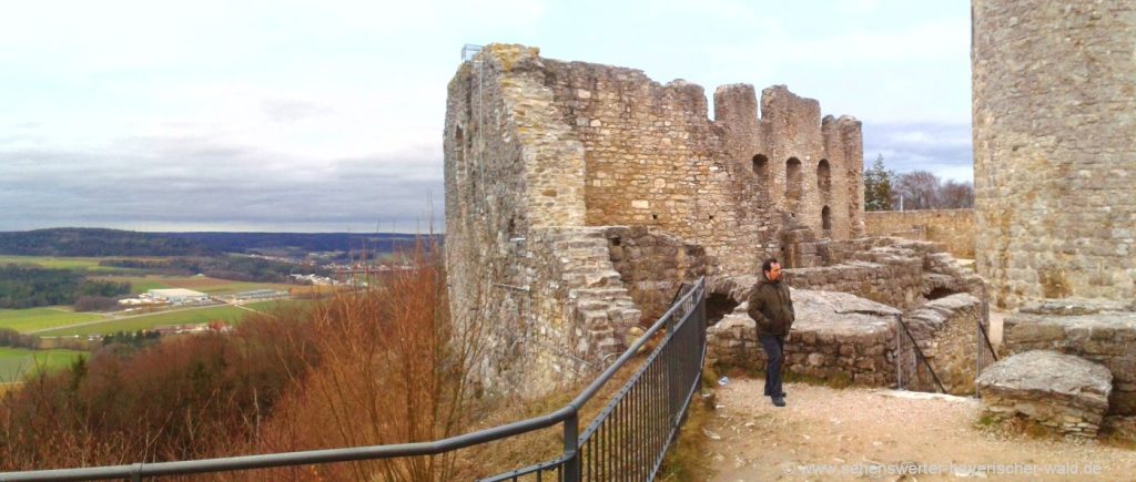 Ausflugsziele Neumarkt in. d. Oberpfalz Burgruine Wolfstein Naumarkt Ausflugstipps Burgruine Wolfstein