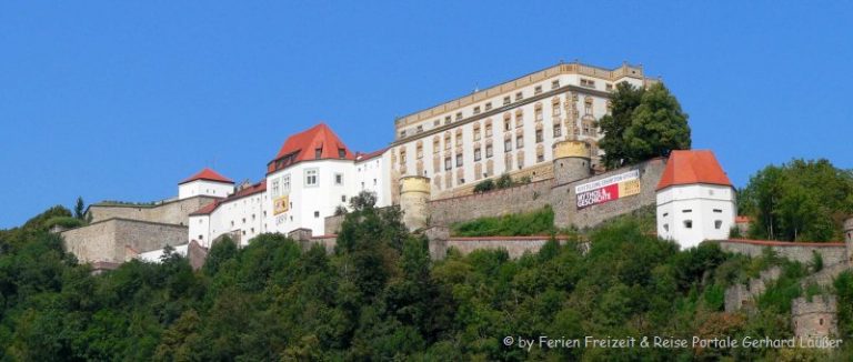 passau-niederbayern-veste-oberhaus-gesamtansicht-panorama-660