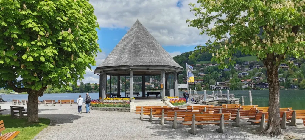 Wandern entlang der Seepromenade bei Rottach Egern - Tagestour am Tegernsee