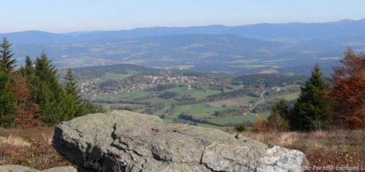 sankt-englmar-pröller-niederbayern-talblick-panorama-660