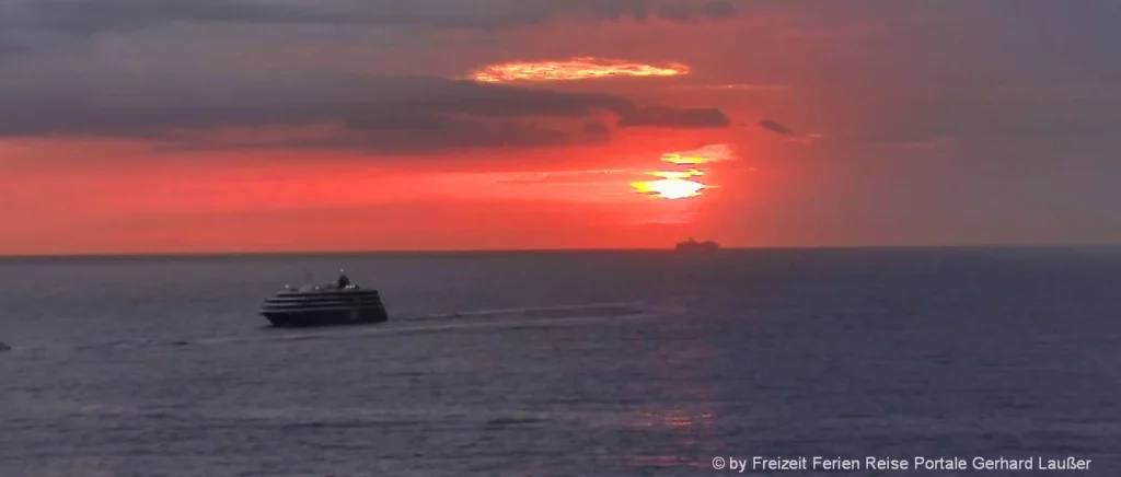 Schiffsreisen am Mittelmeer Bootstour schöne Anlegestellen in Europa