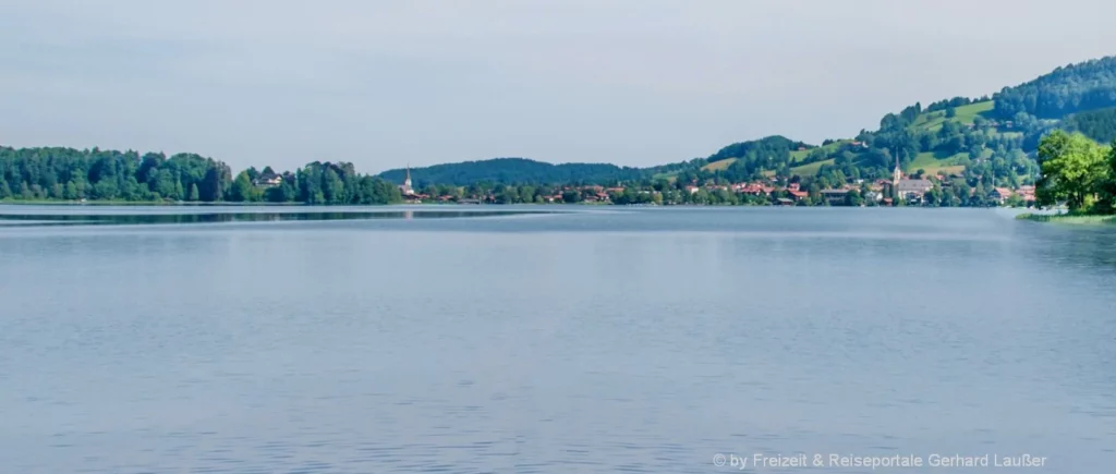 Schliersee im oberbayerischen Landkreis Miesbach Schöner See in Süddeutschland