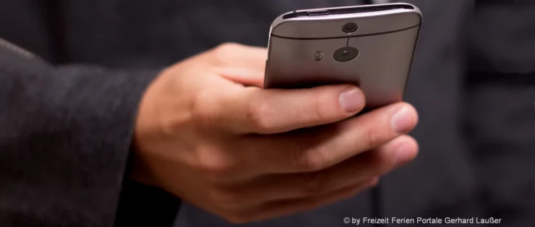 smartphone-internet-surfen-free-wlan-bayern-handy