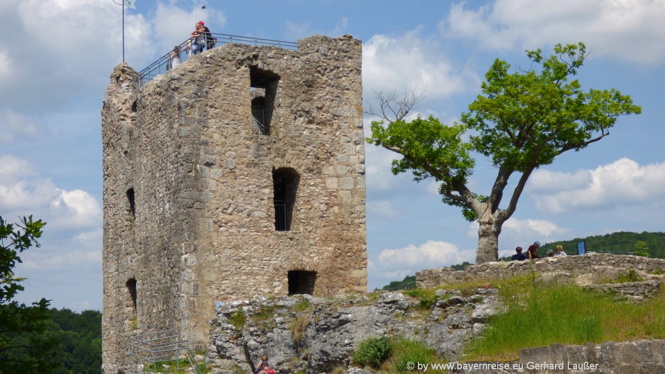 streitberg-burgruine-neideck-turm-highlights-fraenkische-schweiz-attraktionen-1300