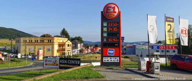 tschechien-reisen-grenzuebergang-tankstelle-casino