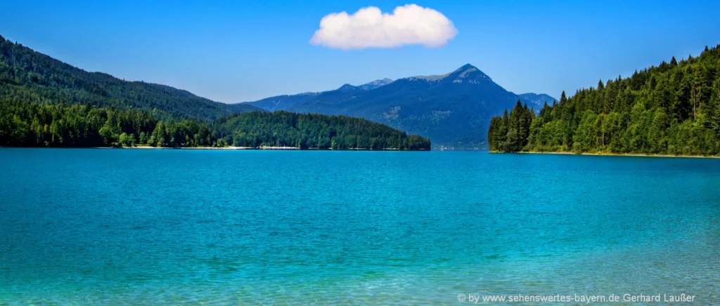 Walchensee in den Bayerischen Voralpen Alpensee in Deutschland