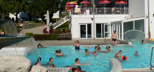 waldkirchen-karoli-badepark-erlebnisbad-bayerischer-wald