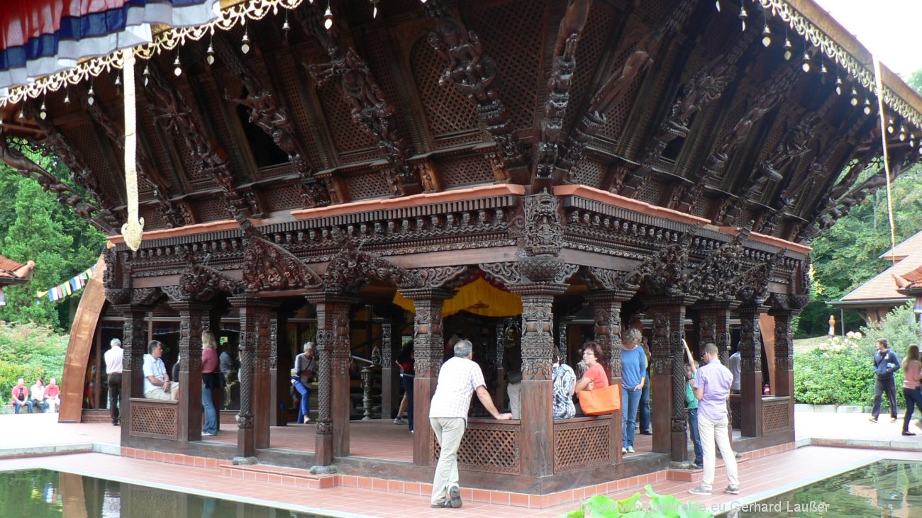 Nepal Tempel Regensburg Himalaya Pavillon Wörth Wiesent